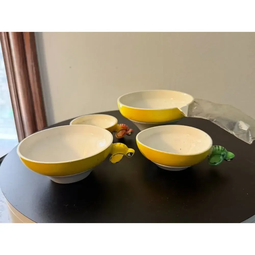 Vintage 1950s Japanese Menschik-Goldman Beehive Ceramic Measuring Cups
